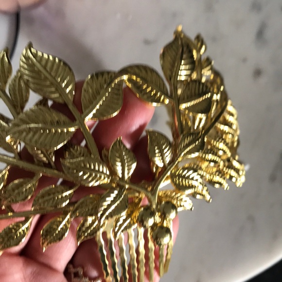 Brand New Gold Tone Metal Leaf Crown +BONUS - Picture 3 of 8